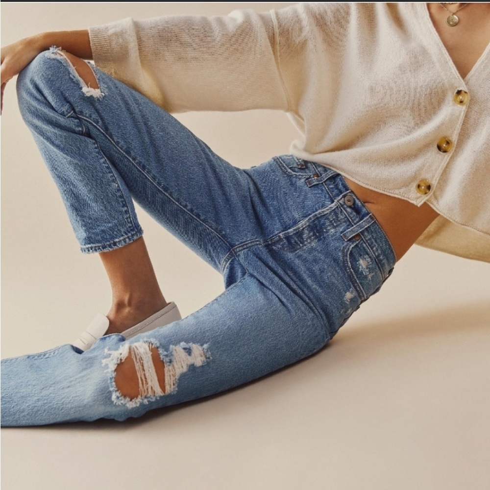 Levi's Jeans - Size 24